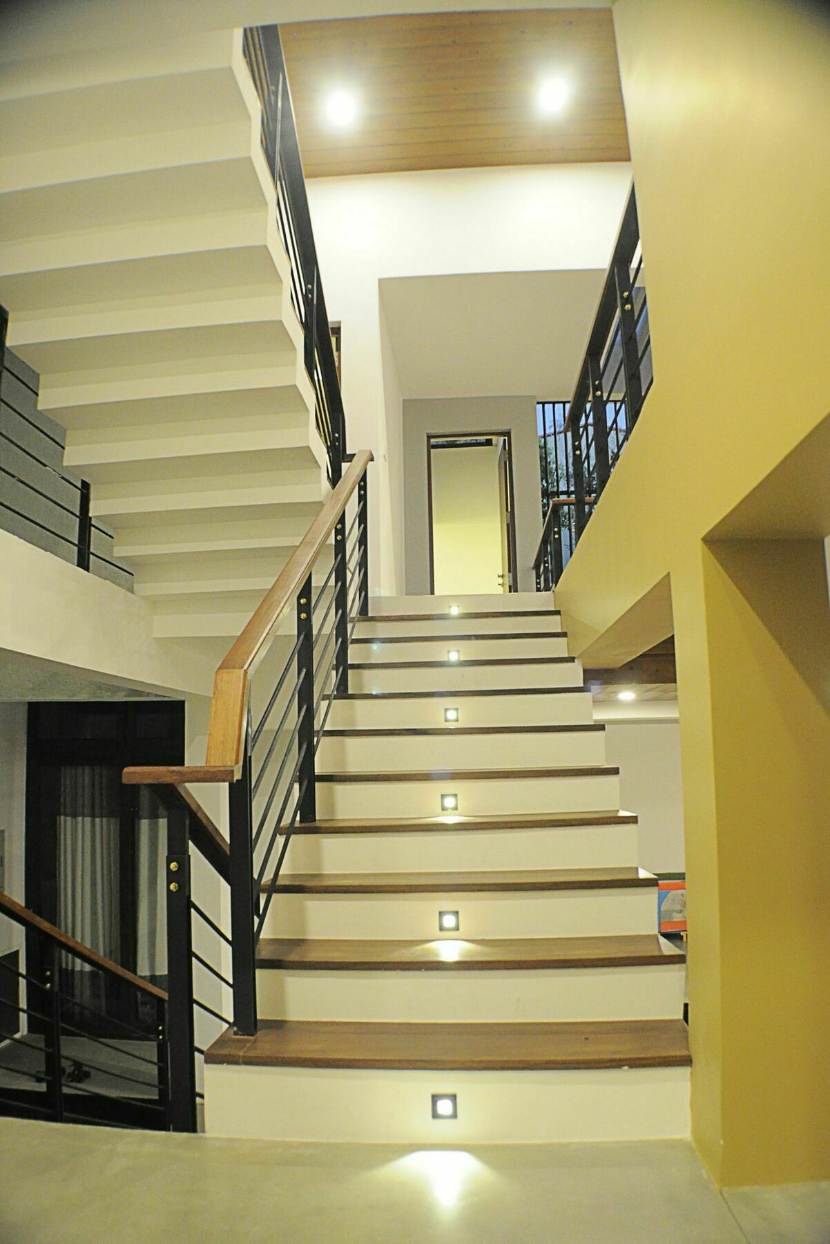 M&M Residence Kandy Exterior photo